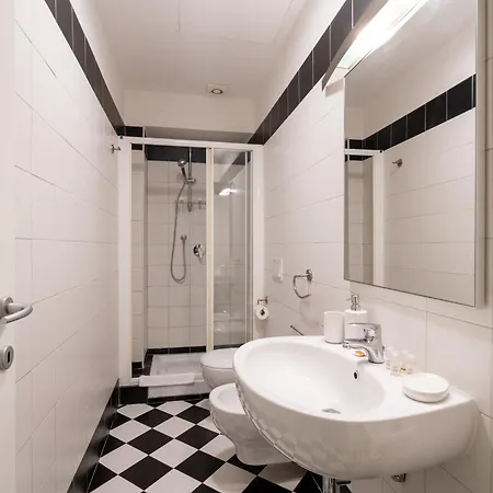 New Opening! Near Vatican Free Netflix Domus Adriana Apartamento